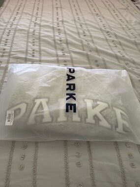 PARKE Metallic Graphic Sweatshirt - Rare find